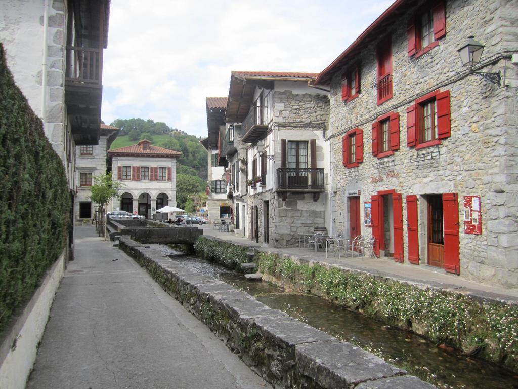 Gure Idorpea Apartamento Lesaka Exterior foto