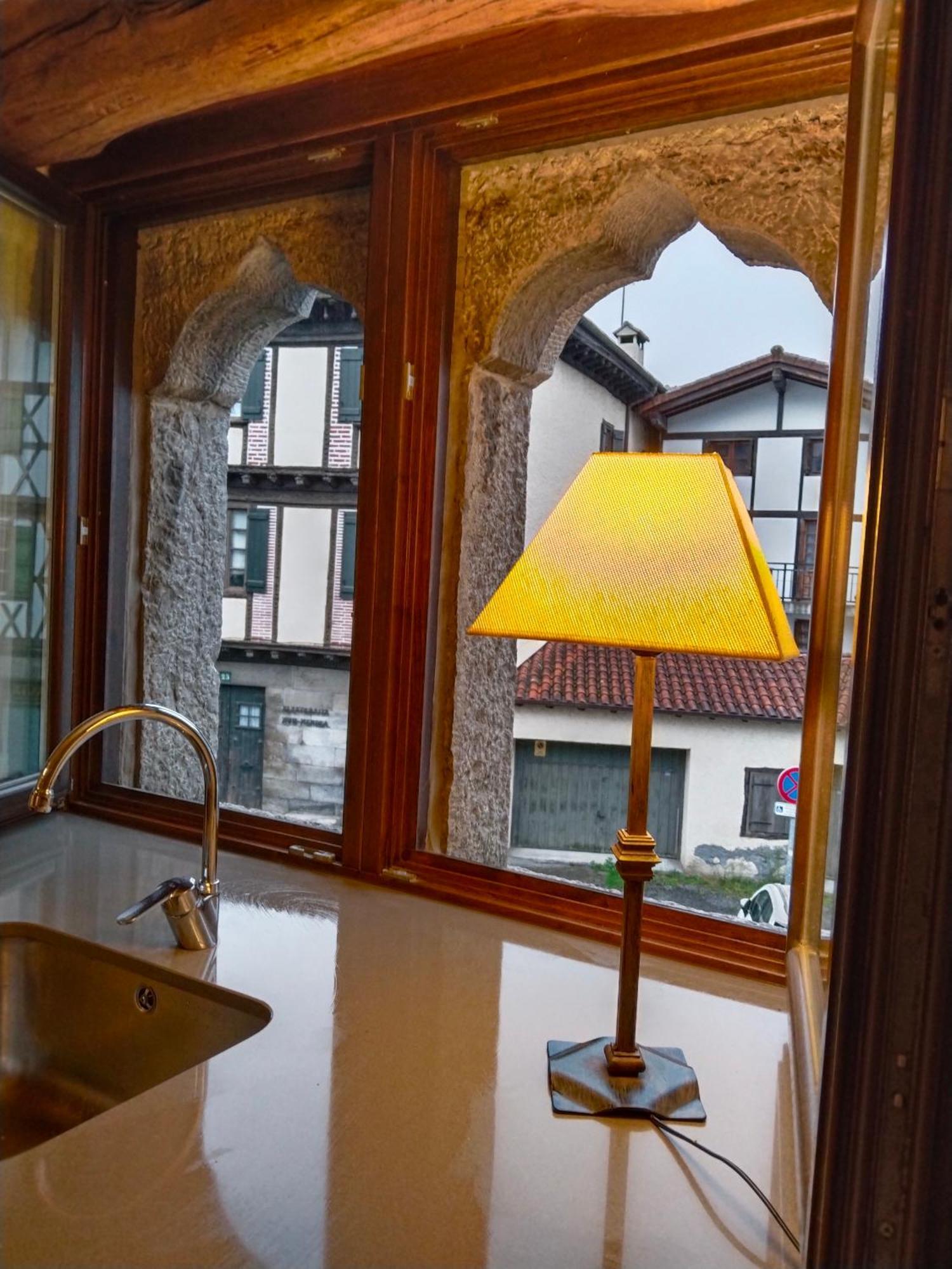 Gure Idorpea Apartamento Lesaka Exterior foto